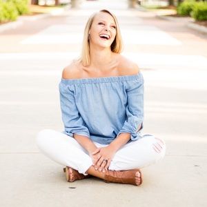 Meet your Posher, Rebecca